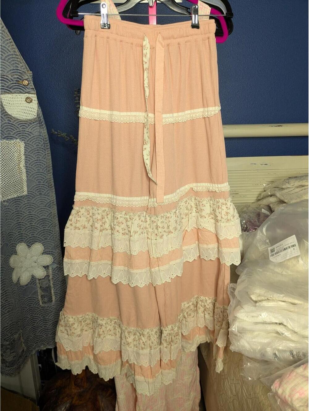 POL Pink Knit Tiered Ruffle Lace Wide Leg Boho Pants Floral Cottagecore Sz Small - Picture 2 of 4